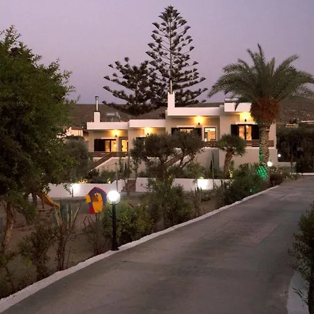 Seaside Gem Near Heraklion, Maro's Getaway * Kokkini Hani