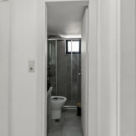 Villa Seaside Gem Near Heraklion, Maro's Getaway Kokkini Hani
