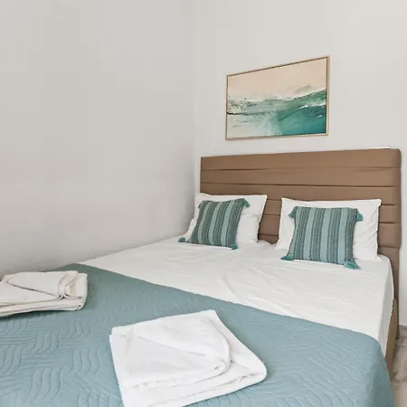 Seaside Gem Near Heraklion, Maro's Getaway Kokkini Hani
