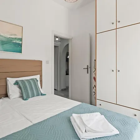 Seaside Gem Near Heraklion, Maro's Getaway Villa